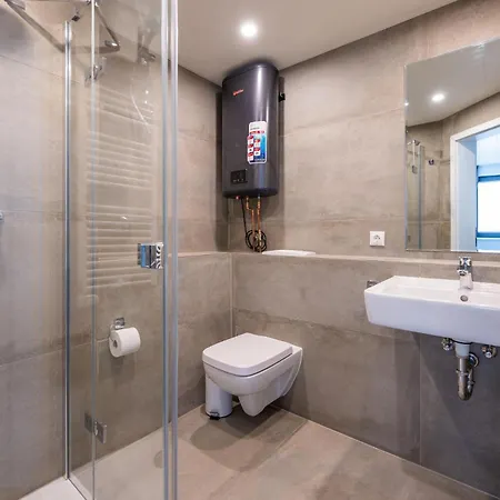 Waterfront Загард