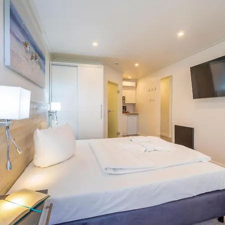 Waterfront * Загард